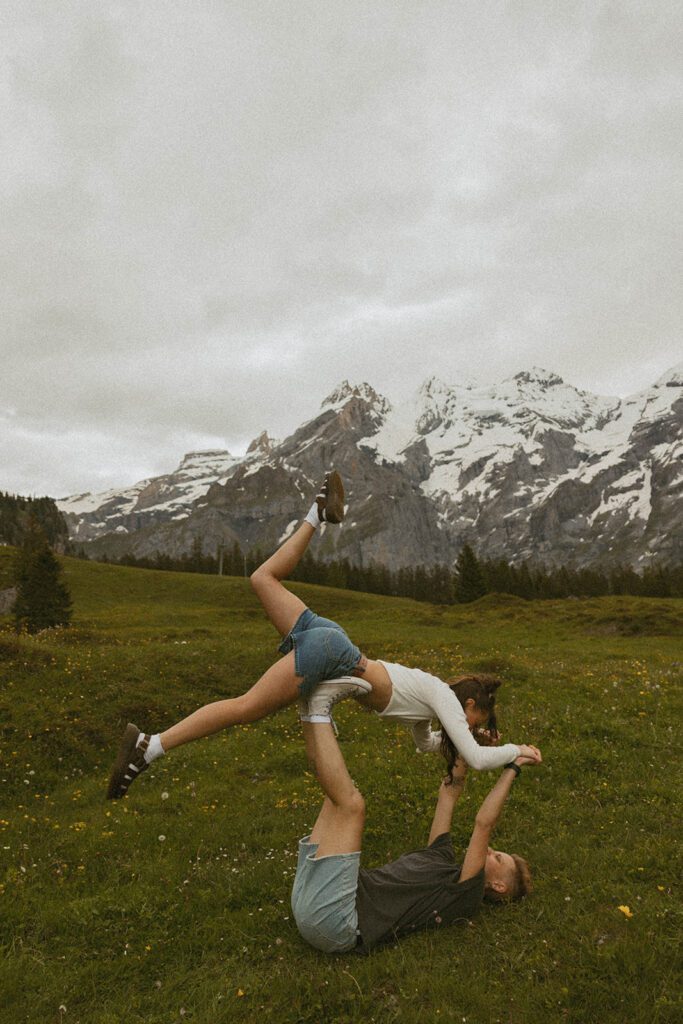 Couple at a lake in the Swiss Alps