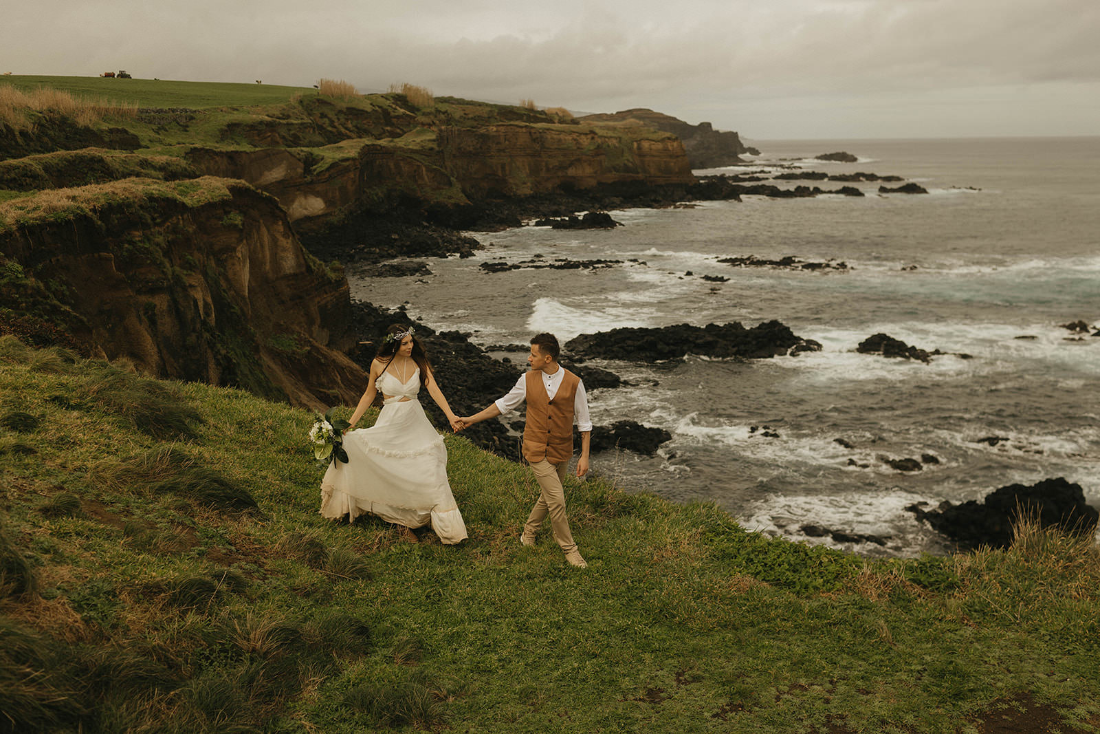 Elopement in Azores, Portugal.